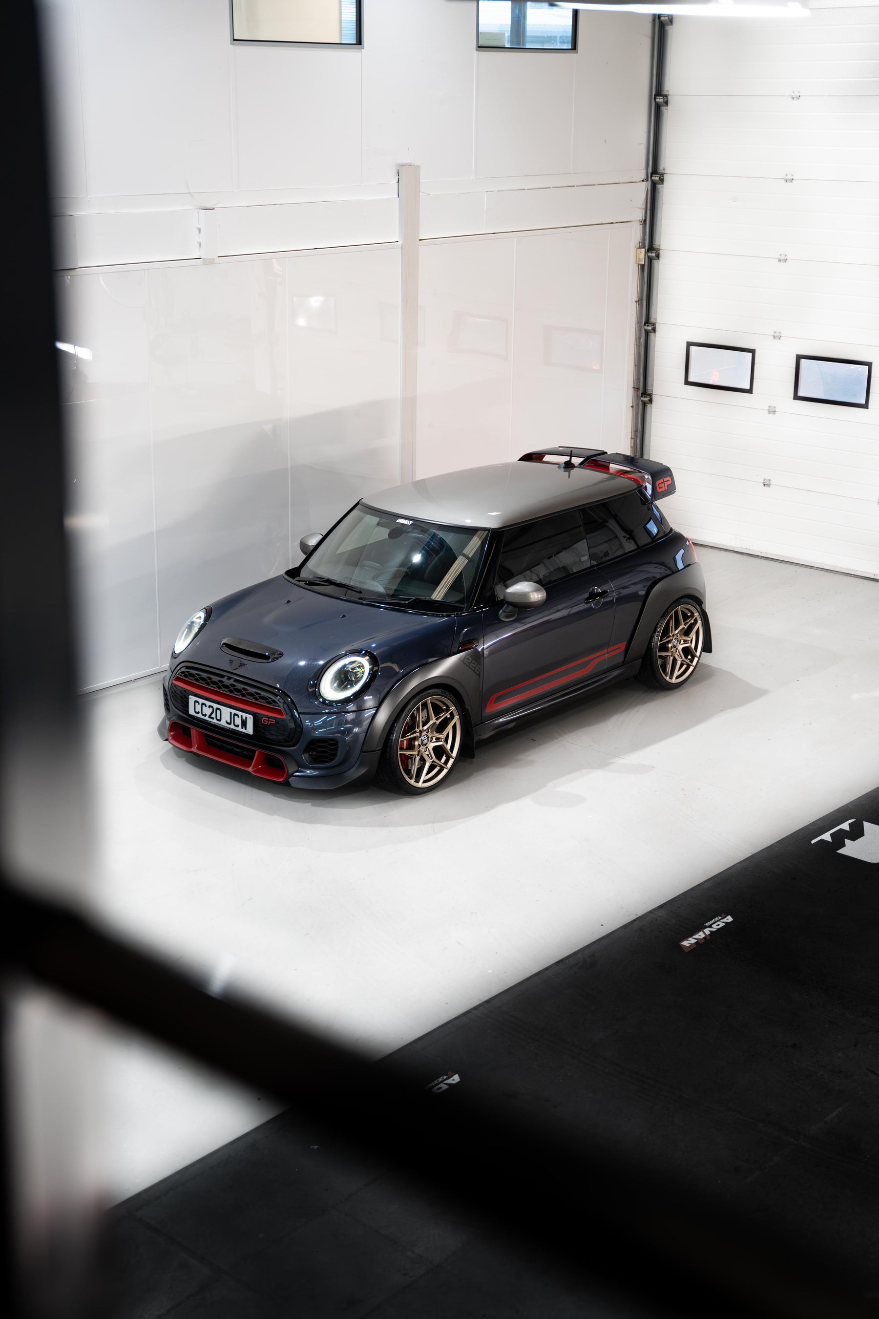 Mini F56 GP3 M-W1 19" Neodyme Gold Wheels