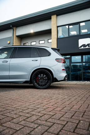 BMW X5 / X6 G05 G06 M-WX 22" Precision Black Motech Wheel