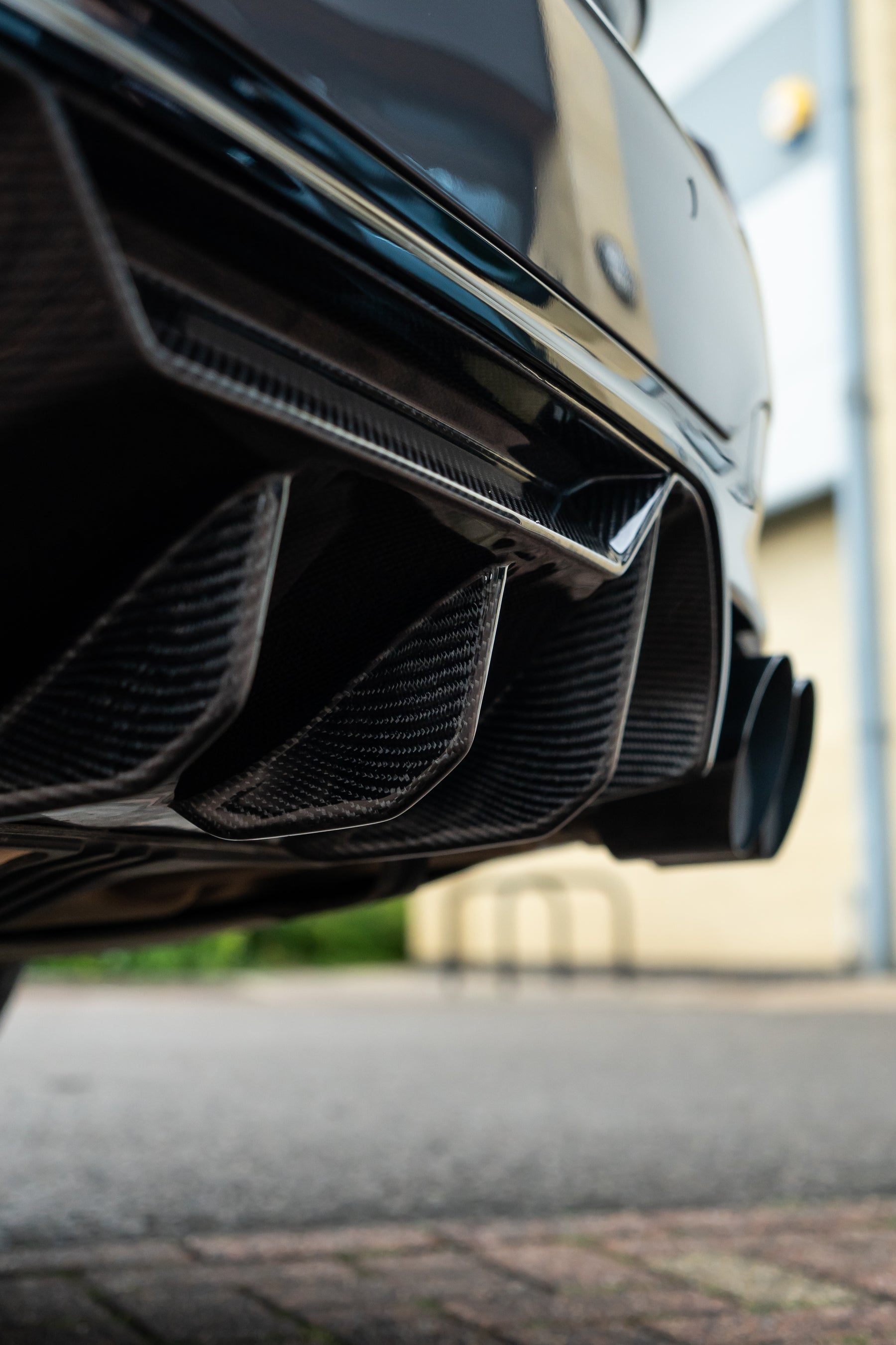 BMW F90 M5 Carbon Diffuser