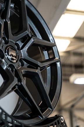Mercedes A45 AMG (2019+) M-W1 19" Carbon Grey Motech Wheel