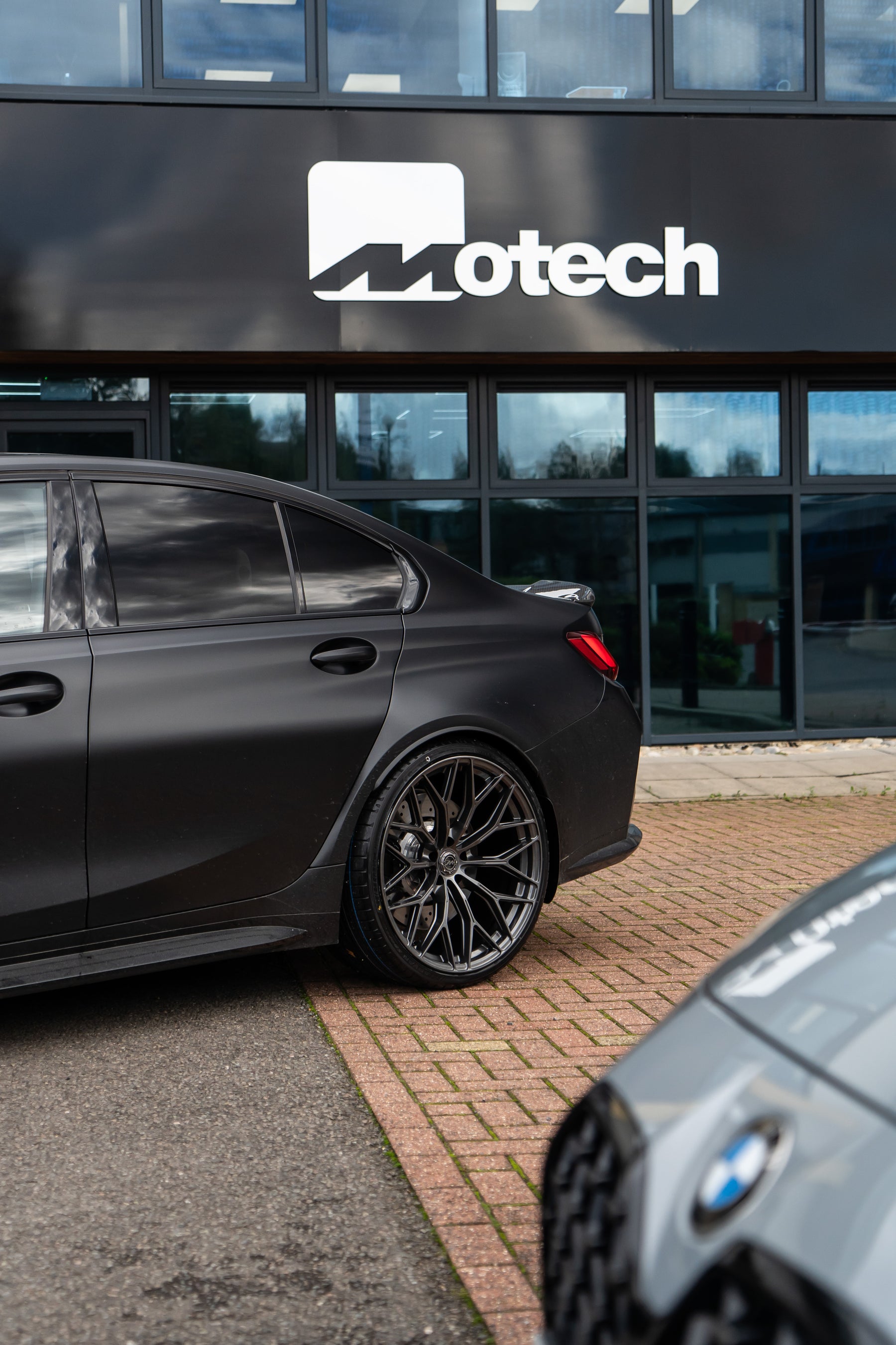 M3 G80 G81 M-WX 20" Carbon Grey Motech Wheel