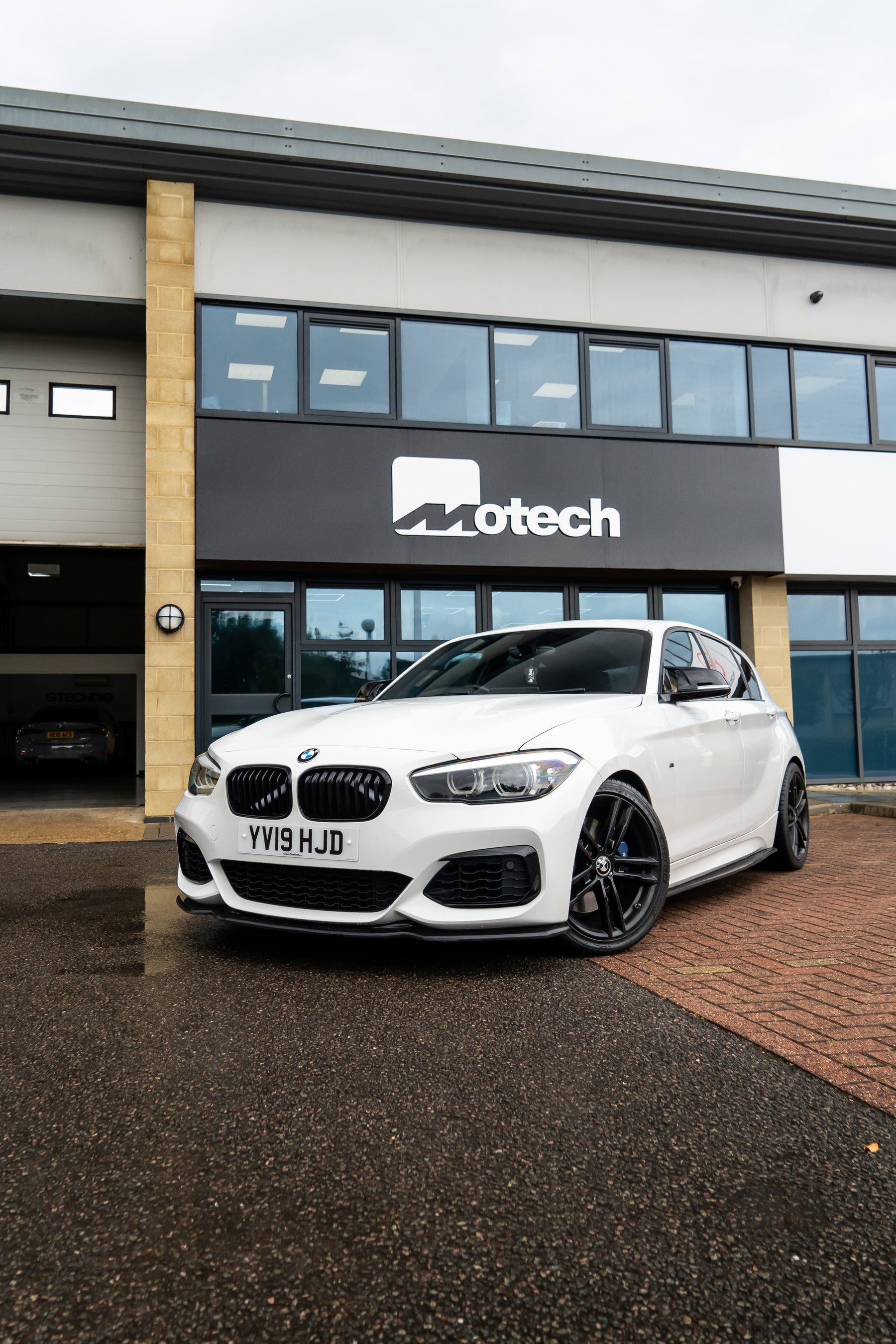 BMW F20/F21 M135i M140i Motech Eibach Springs Stance  (-25mm/-20mm)