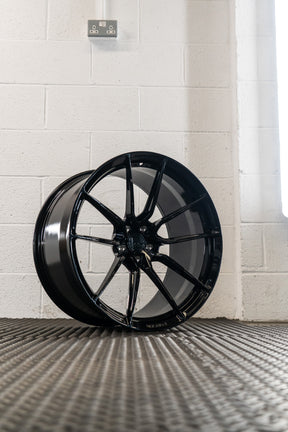 M4 G82 G83 M-W4 19/20/21" Gloss Black Forged Wheels