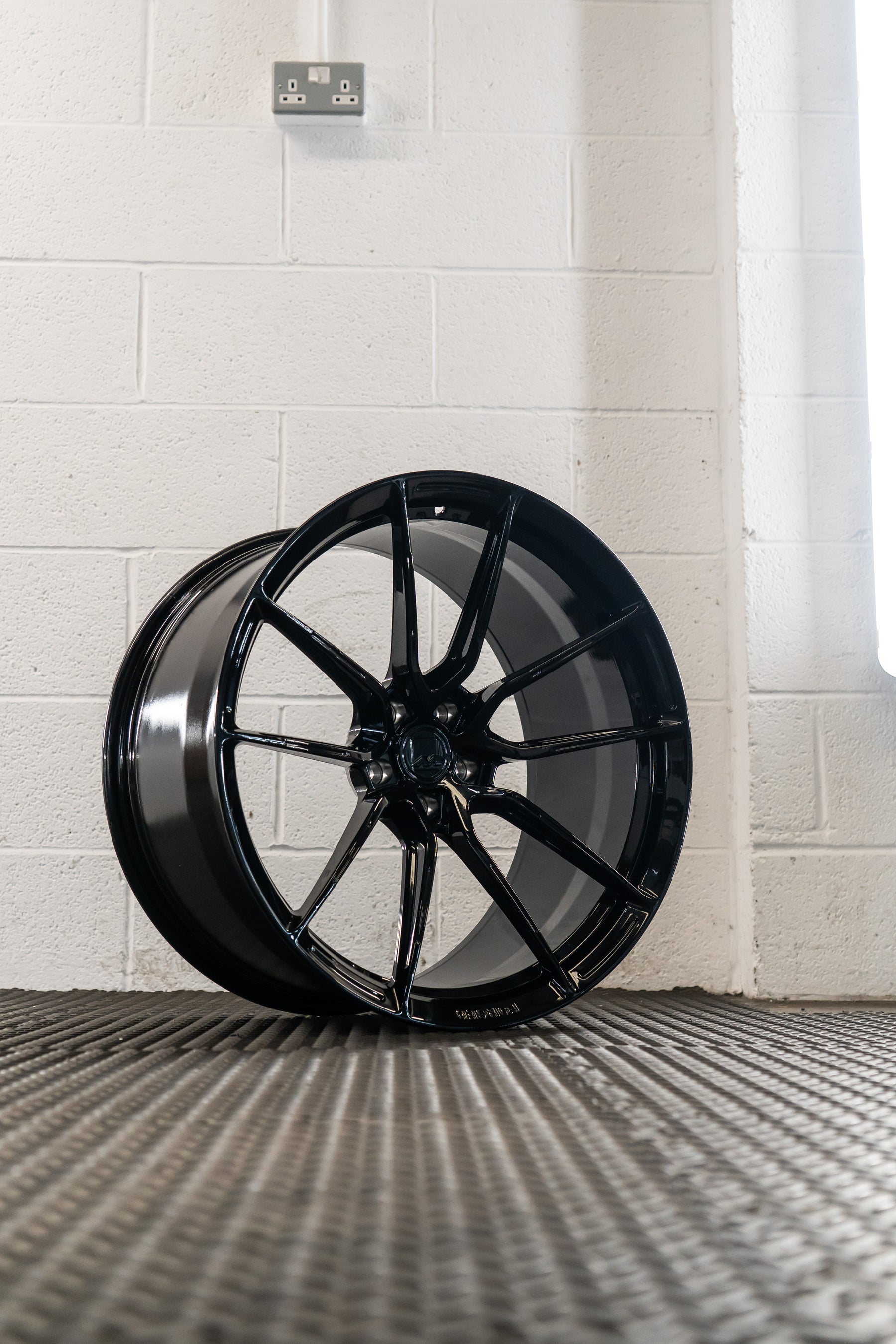 M3 Touring G81 M-W4 19/20/21" Gloss Black Forged Wheels