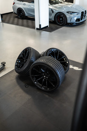 M5 F90 M-W4 19/20/21" Gloss Black Forged Wheels