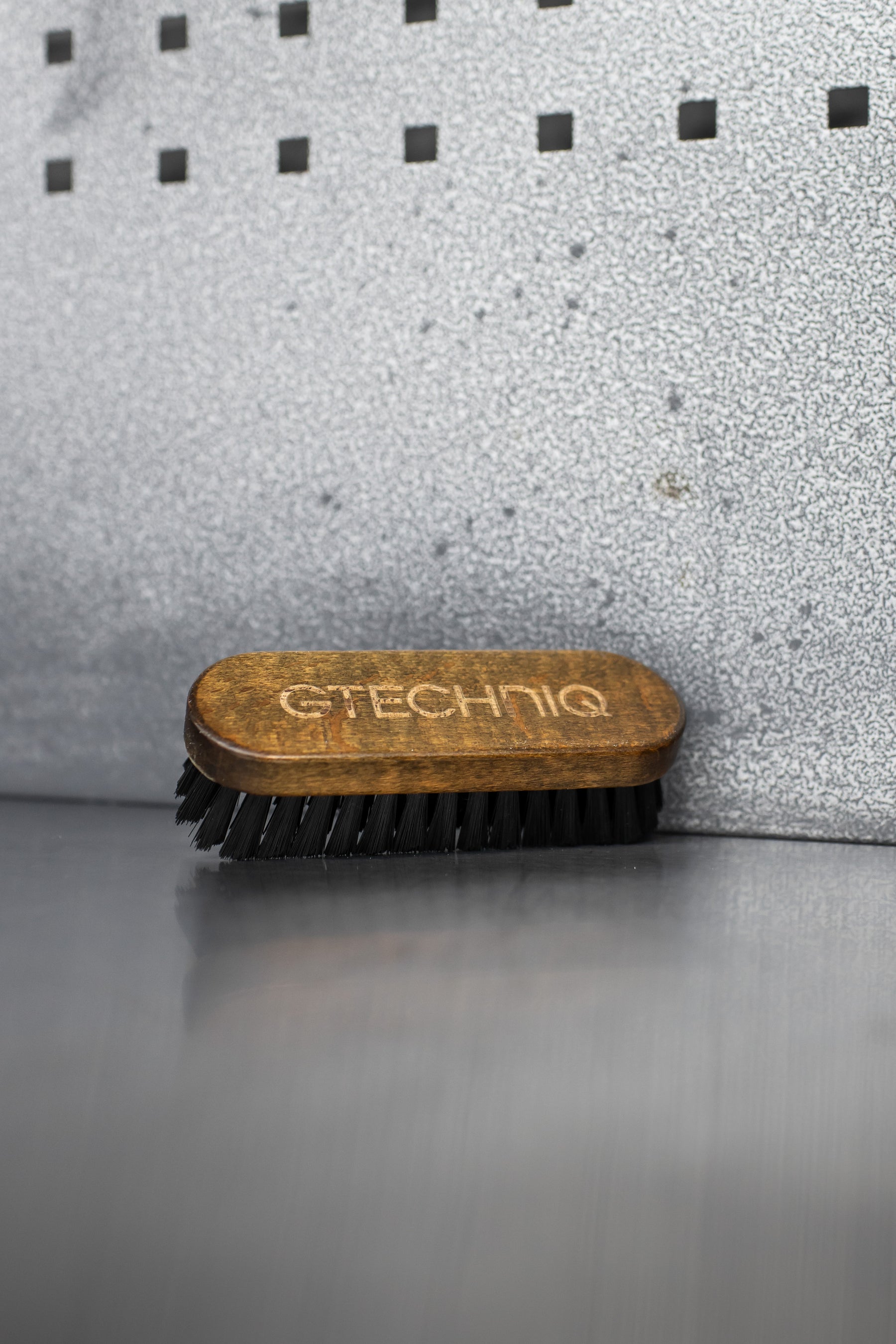 Gtechniq Leather & Interior Brush